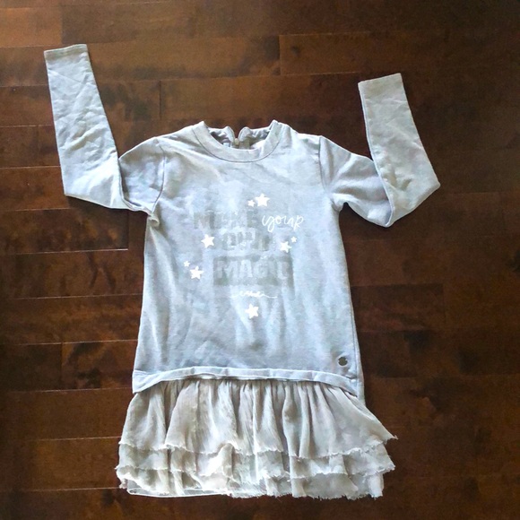 Sweater - Picture 1 of 11